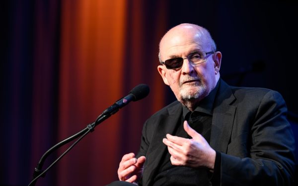 Rushdie: IA n-are nicio treabă cu… zero capacitate