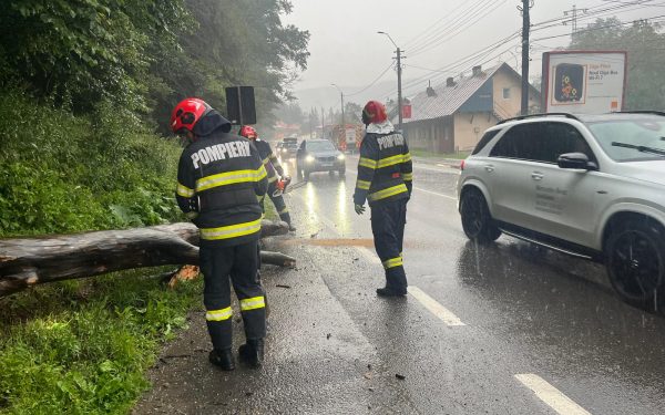 Inundații majore: 29 de localități sub ape în 16 județe