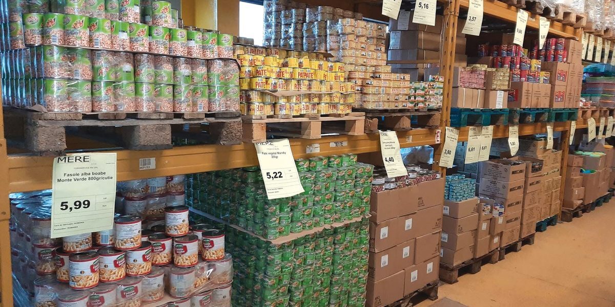 Mere, retailerul ieftin, dispare discret din Europa