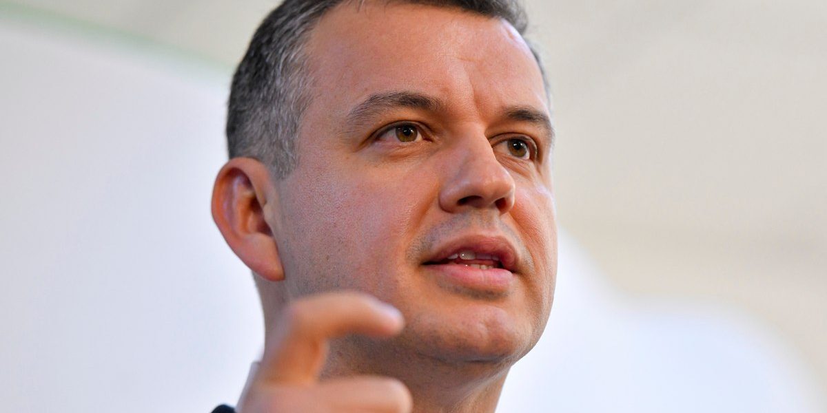 Tomac: Peste 1500 de primării, ținta reformei administrației