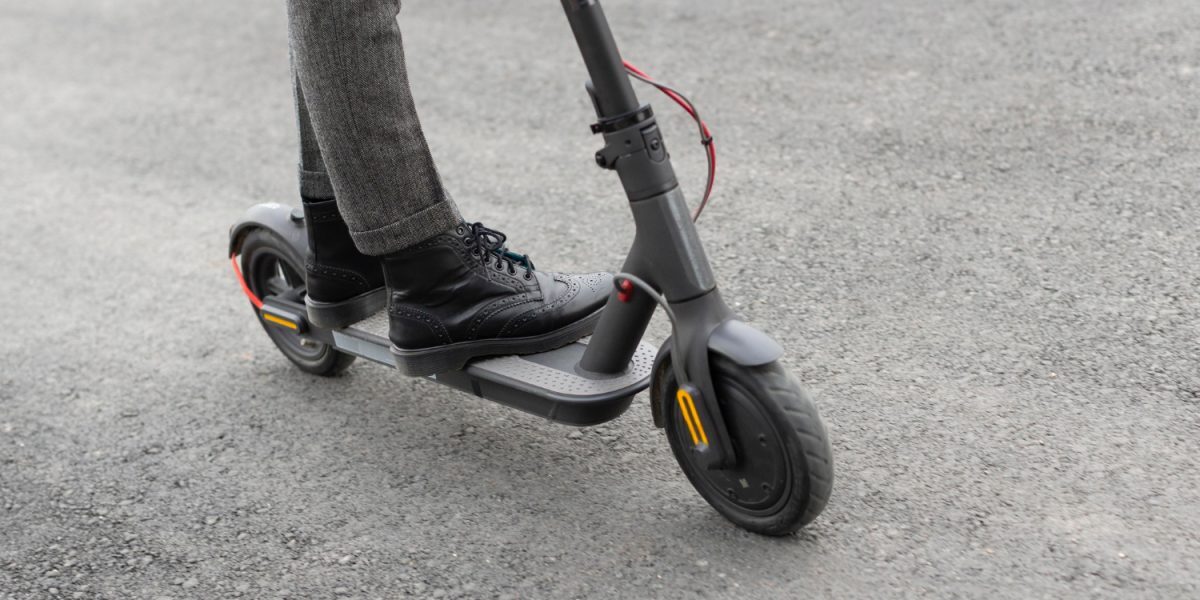 Trotinete electrice, risc triplu de leziuni cerebrale față de motocicliști
