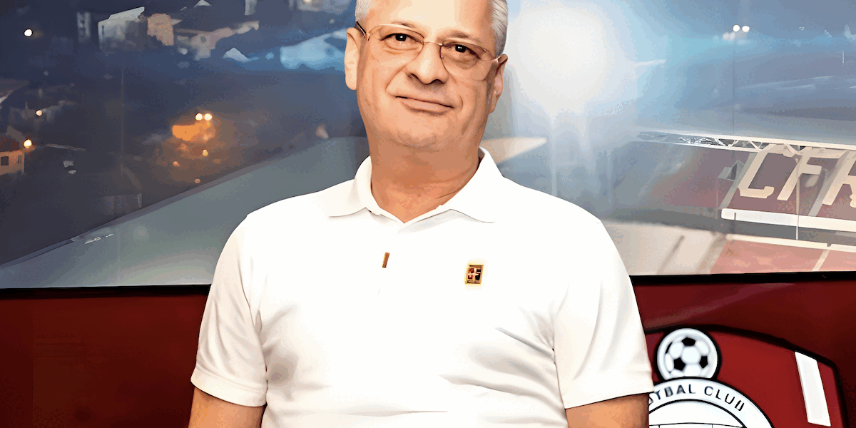 Varga continuă atacurile: „Un papagal”