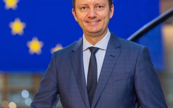 Mureșan (PNL): Evităm retrogradarea Moody’s, mulțumită Guvernului