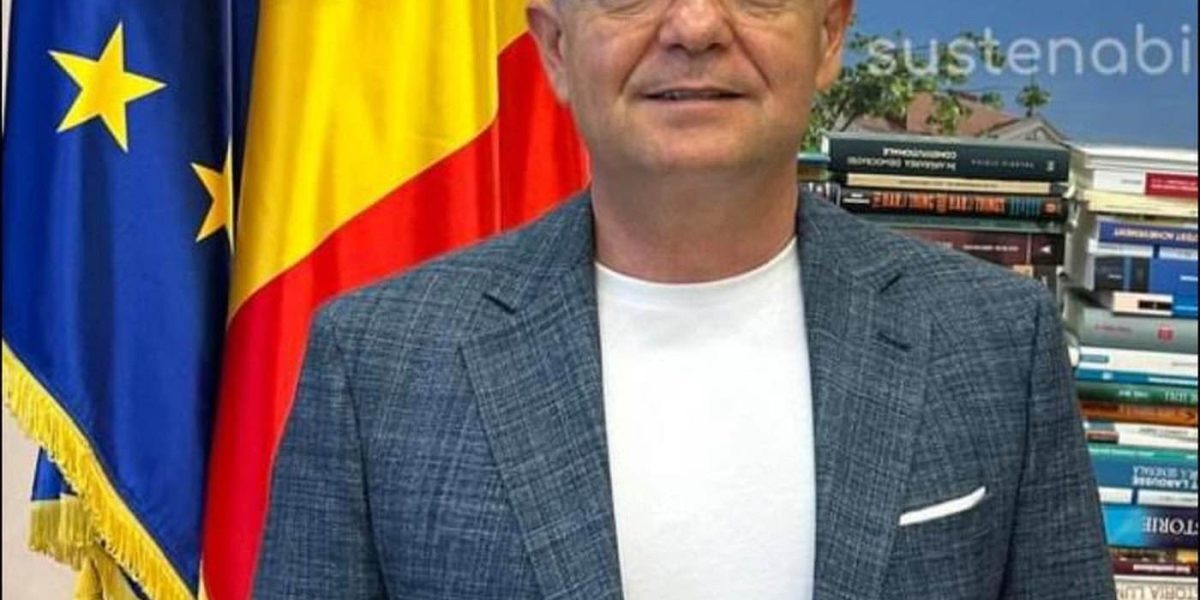 Boc cere reguli stricte pentru rețelele sociale