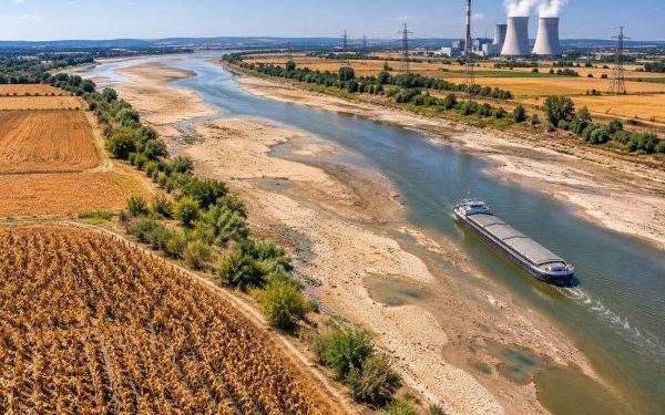 Caniculă și secetă lovesc Europa: pierderi de 180 miliarde euro