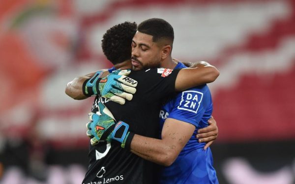 Ewerton, „foarte fericit” după meciul cu Benfica