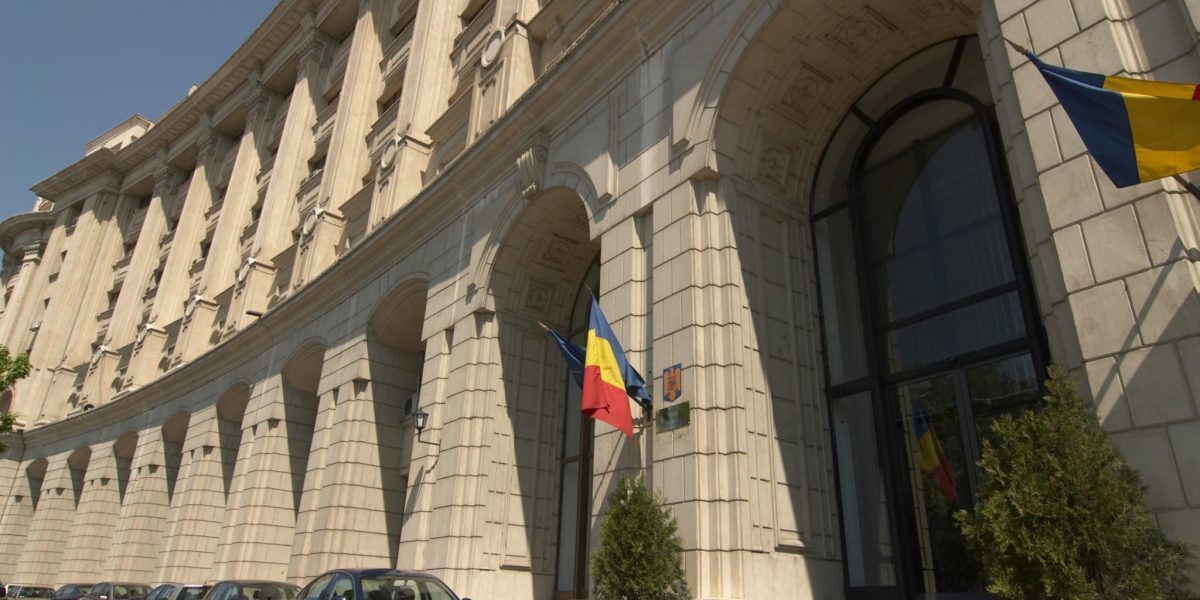 Tezaur: Dobândă 7,15% anual, banii tăi iau avânt