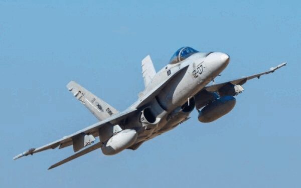 Spania trimite 7 avioane F-18 în România