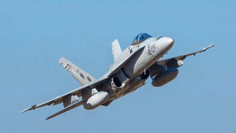 Spania trimite 7 avioane F-18 în România