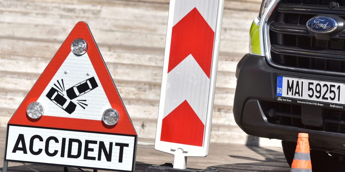 Dâmbovița: 5 morți într-un accident, șofer fără permis