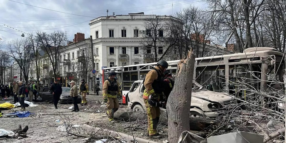 Sumî sub bombe: Rușii au lovit, cinci răniți
