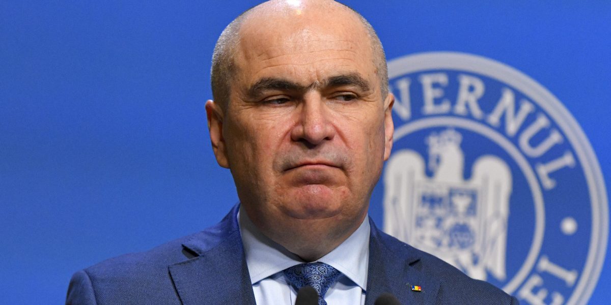 Bolojan: Primăriile plătesc proiecte PNRR nefinalizate până în august