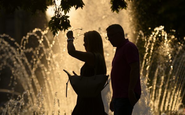 București: Căldură sufocantă, apoi furtuni. Prognoza ANM
