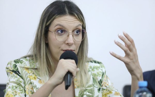 Buzoianu, atac dur la votul pe cărbune: „Soluția crizei nu creează alta”