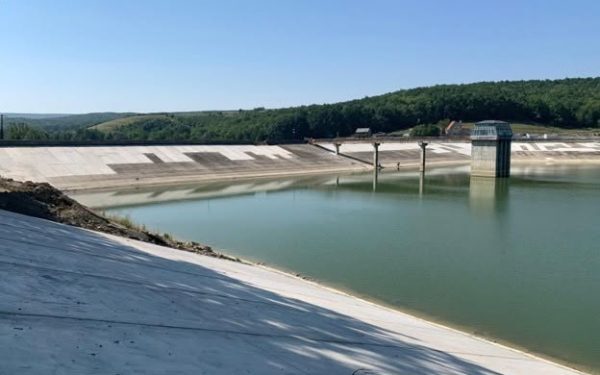 Polonia, Țările Baltice întăresc granițele de gaz și curent