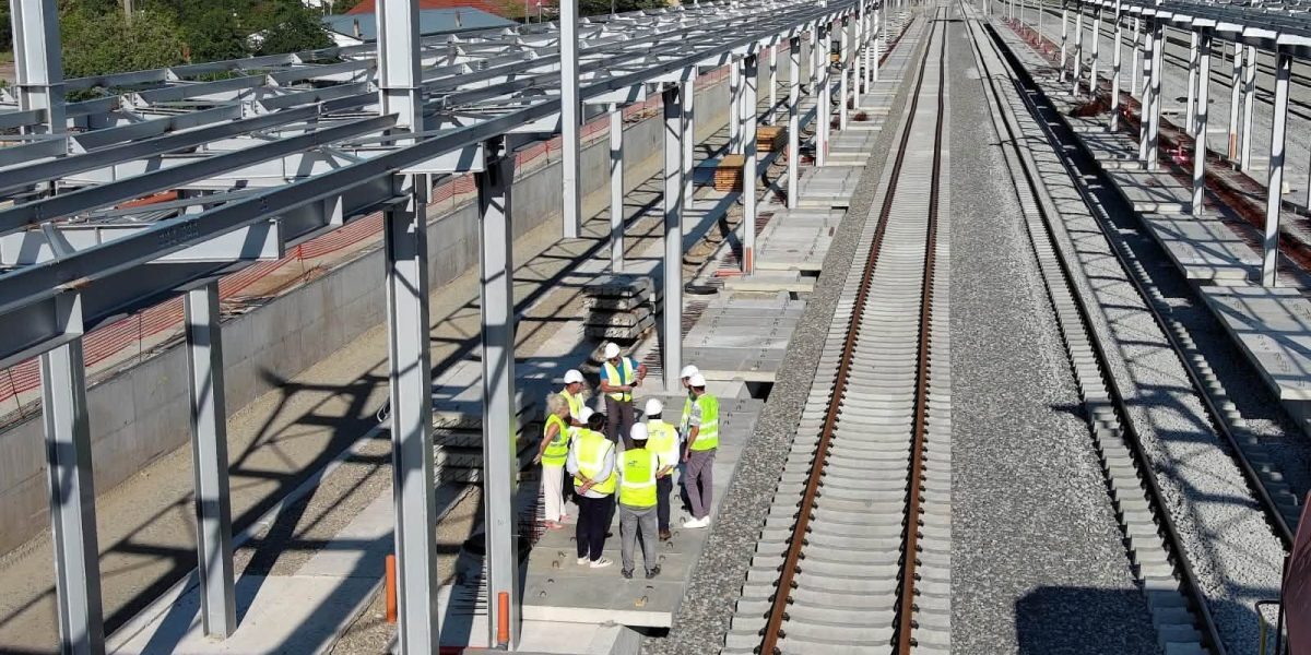 Cluj-Oradea: Metroul românesc prinde viteză. 74% progres