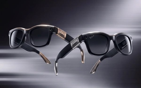 Ray-Ban lansează ochelari de lux cu AUR și piele de crocodil