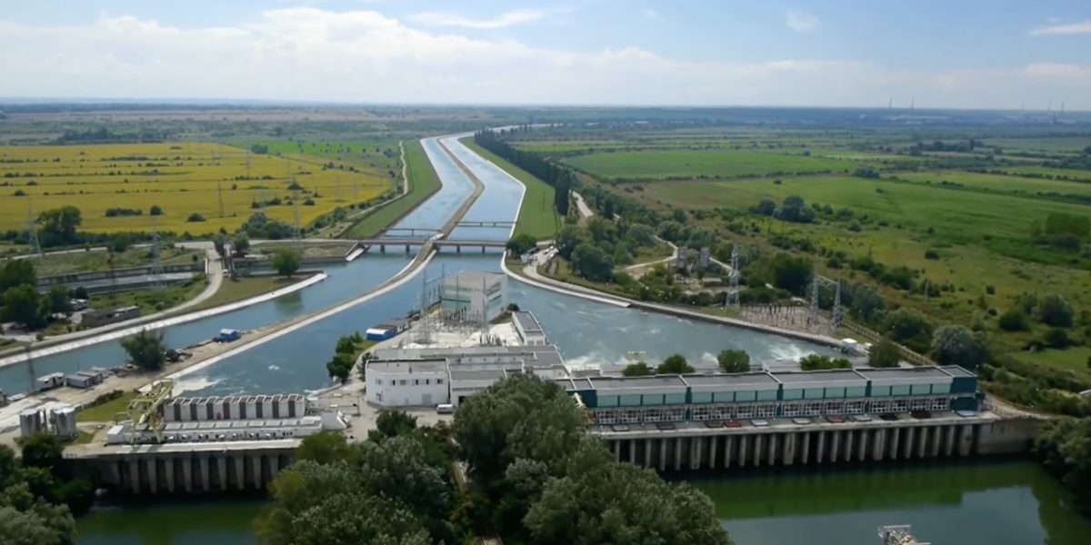 Kozlodui funcționează, dar Dunărea ar putea opri și ei