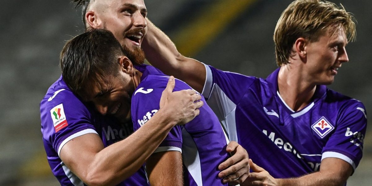 Drăgușin, debut cu gol și aplauze în Fiorentina – Benevento 4-1