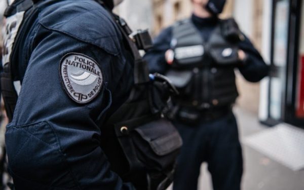 Atac criminal în Franța: O persoană, moartă, 10 răniți după ce o mașină a intrat în pietoni