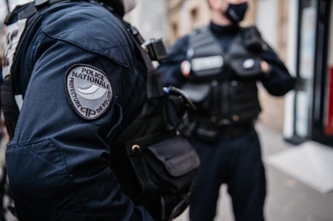 Atac criminal în Franța: O persoană, moartă, 10 răniți după ce o mașină a intrat în pietoni