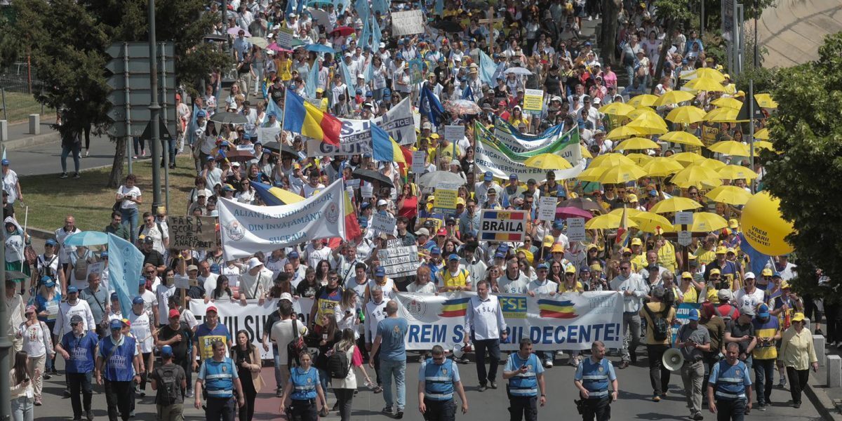 Educația Strigă NU Legii Salarizării: Sindicatele Resping Variantei
