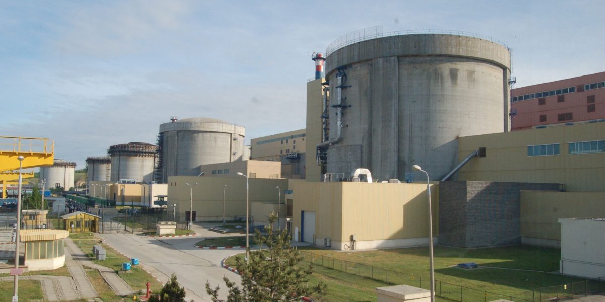 Cernavodă: Dunărea scăzută oprește reactorul 2 la Nuclearelectrica
