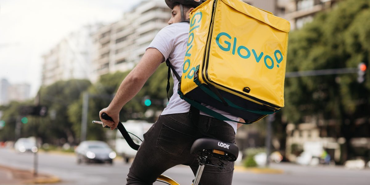 Glovo și PragmaGO aduc finanțare digitală pentru micii afaceri din România