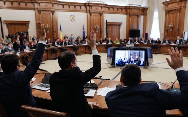 PSD cu AUR, averea partenerilor demnitarilor pe tapet