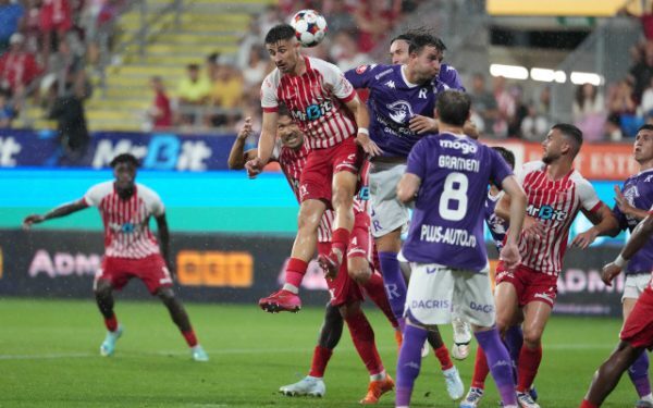 UTA – Rapid: Trei fotbaliști au primit aceeași notă maximă