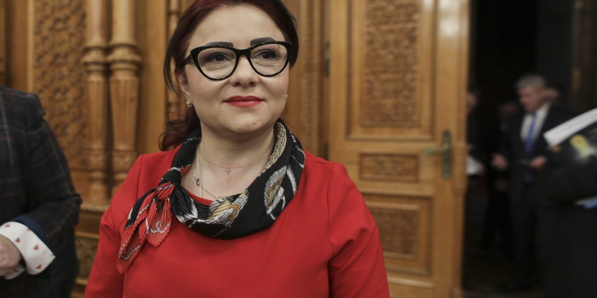 Trăilă, demisie din Guvern. Reacția la DNA