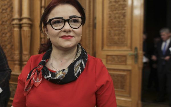 Trăilă, demisie din Guvern. Reacția la DNA
