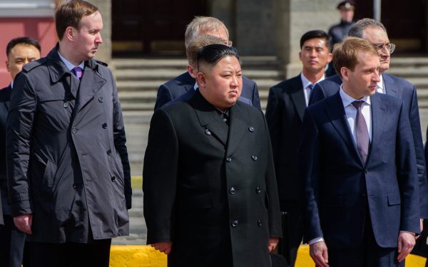 Kim Jong Un, profit pe frontul din Ucraina din banii soldaților