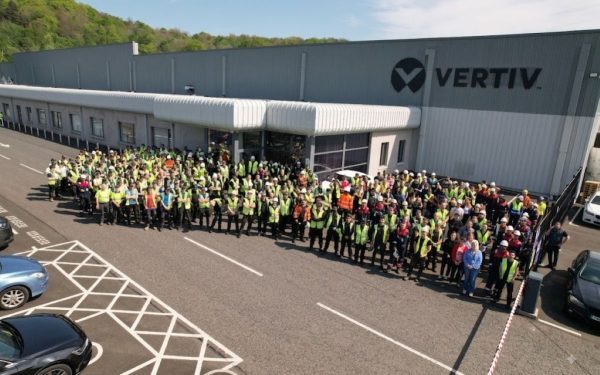Vertiv extinde afacerile în Irlanda și Nord-Vest
