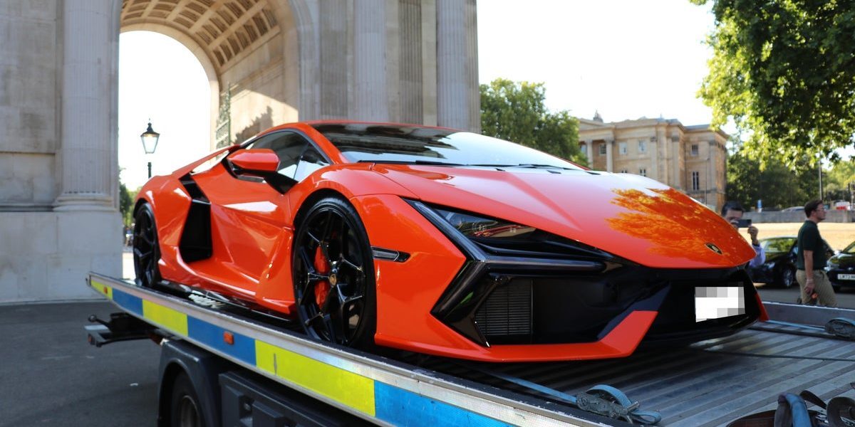 Londra: Peste 10 milioane $ în bolizi, confiscați într-un weekend. Stop șoferilor nesimțiți