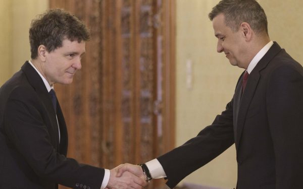 Grindeanu, ordinelor PSD: „Nu și le permite nimeni”. Relația cu Nicușor Dan