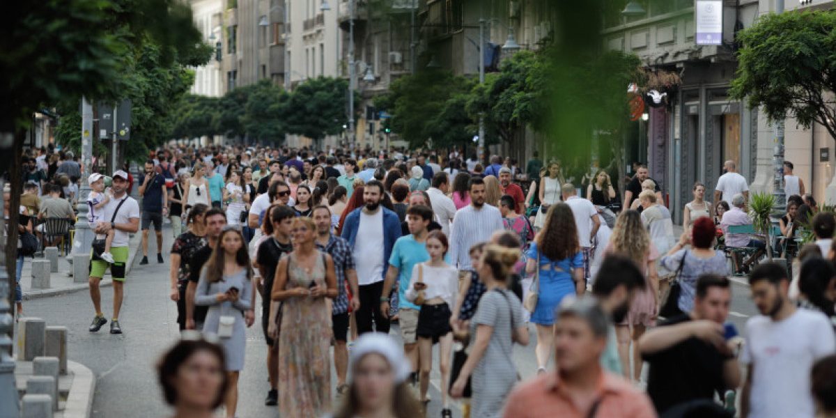 Românii, nemulțumiți: ce arată sondajul european