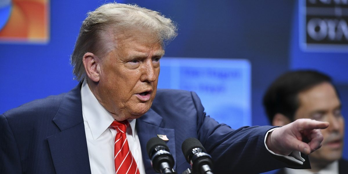 SUA testează loialitatea NATO în Europa înaintea mutării trupelor lui Trump
