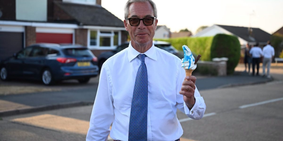 Farage, elect la Clacton. De abia începute problemele