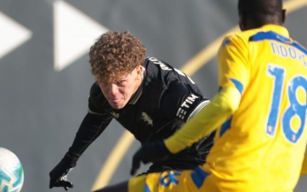Frosinone ia jucător de la FCSB pentru SuperLigă