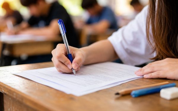 BAC 2026 Română: Ghid complet subiecte și punctaj toamnă