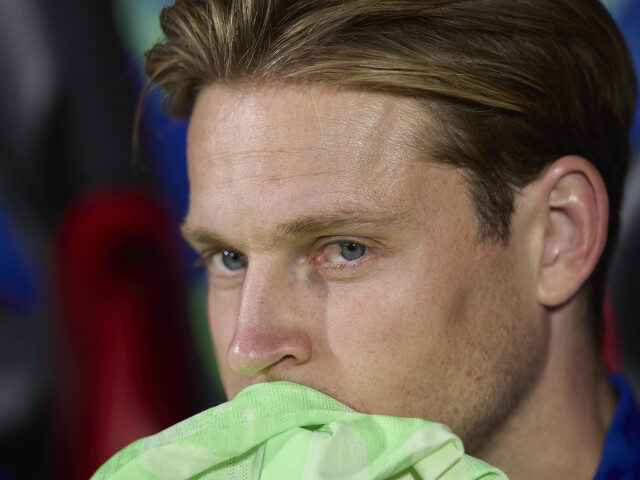 De Jong a refuzat Barcelona