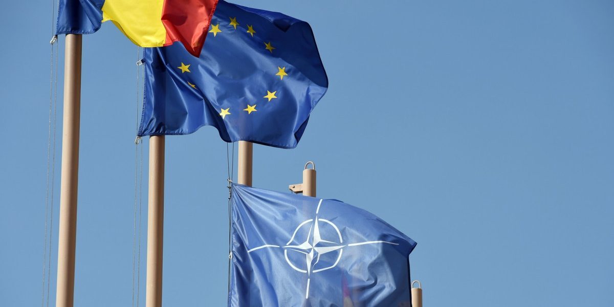 NATO, condamnare fermă la Moscova: Incursiuni aeriene „inacceptabile”