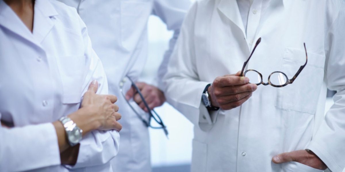 Sănătate: Lege nouă pentru medici și angajări în sistem