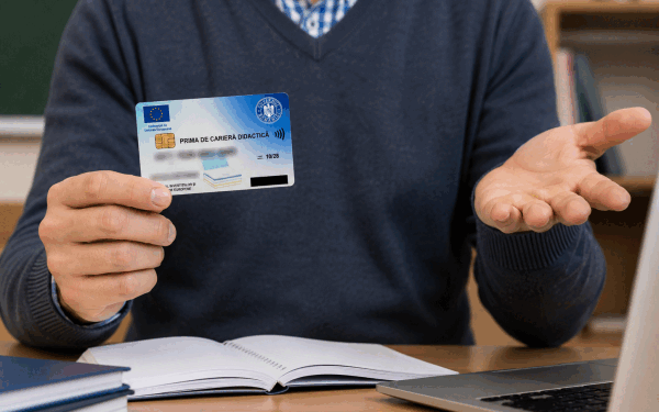 Profesorii primesc 1.500 lei, bani valabili până în 2027