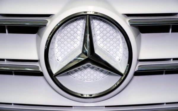Class action lawsuit alleges Mercedes AMG car logos have a burn hazard
