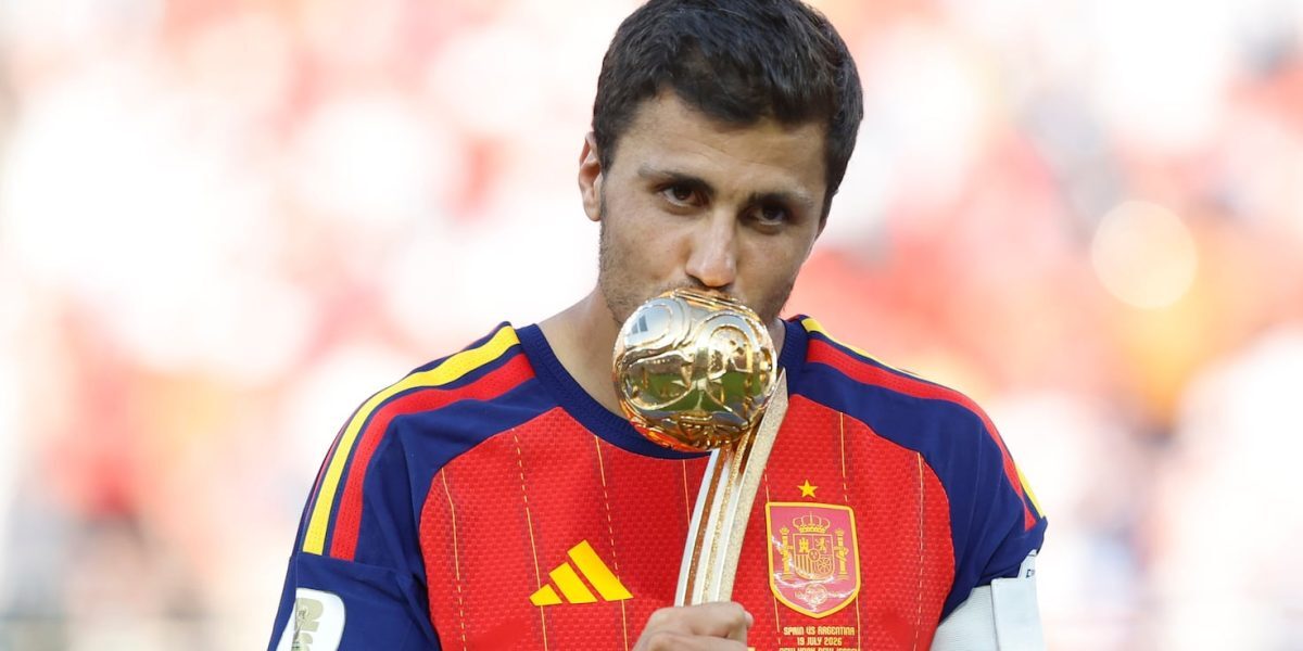Rodri refuză Real Madrid pentru Barcelona