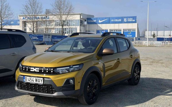 Dacia Sandero Hybrid 155, disponibilă la comandă în România