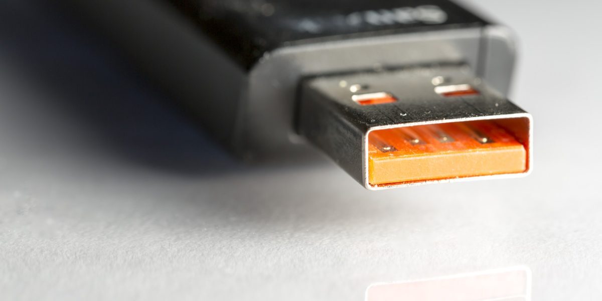 Stick USB în Windows 11: Ghid complet și formatarea ideală