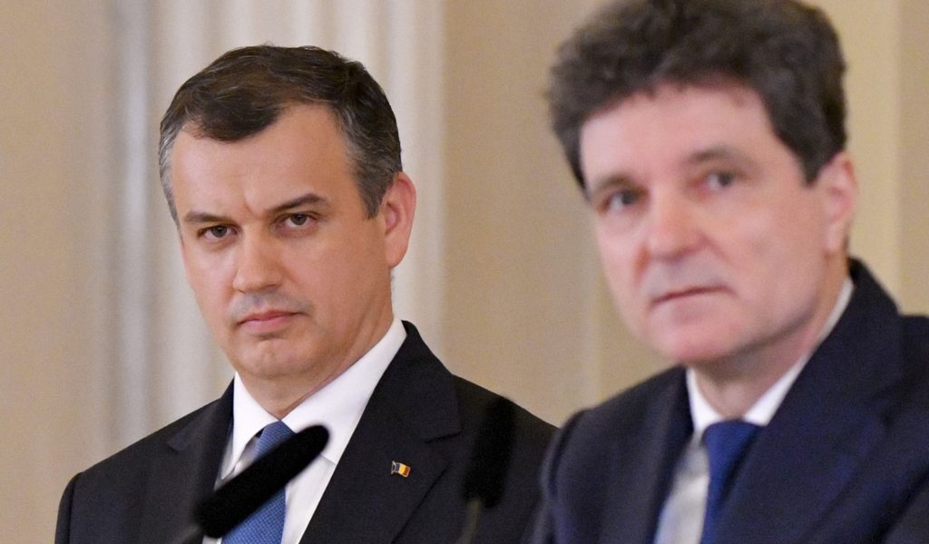 Tomac vrea desființarea a 1.500 de primării și județe noi